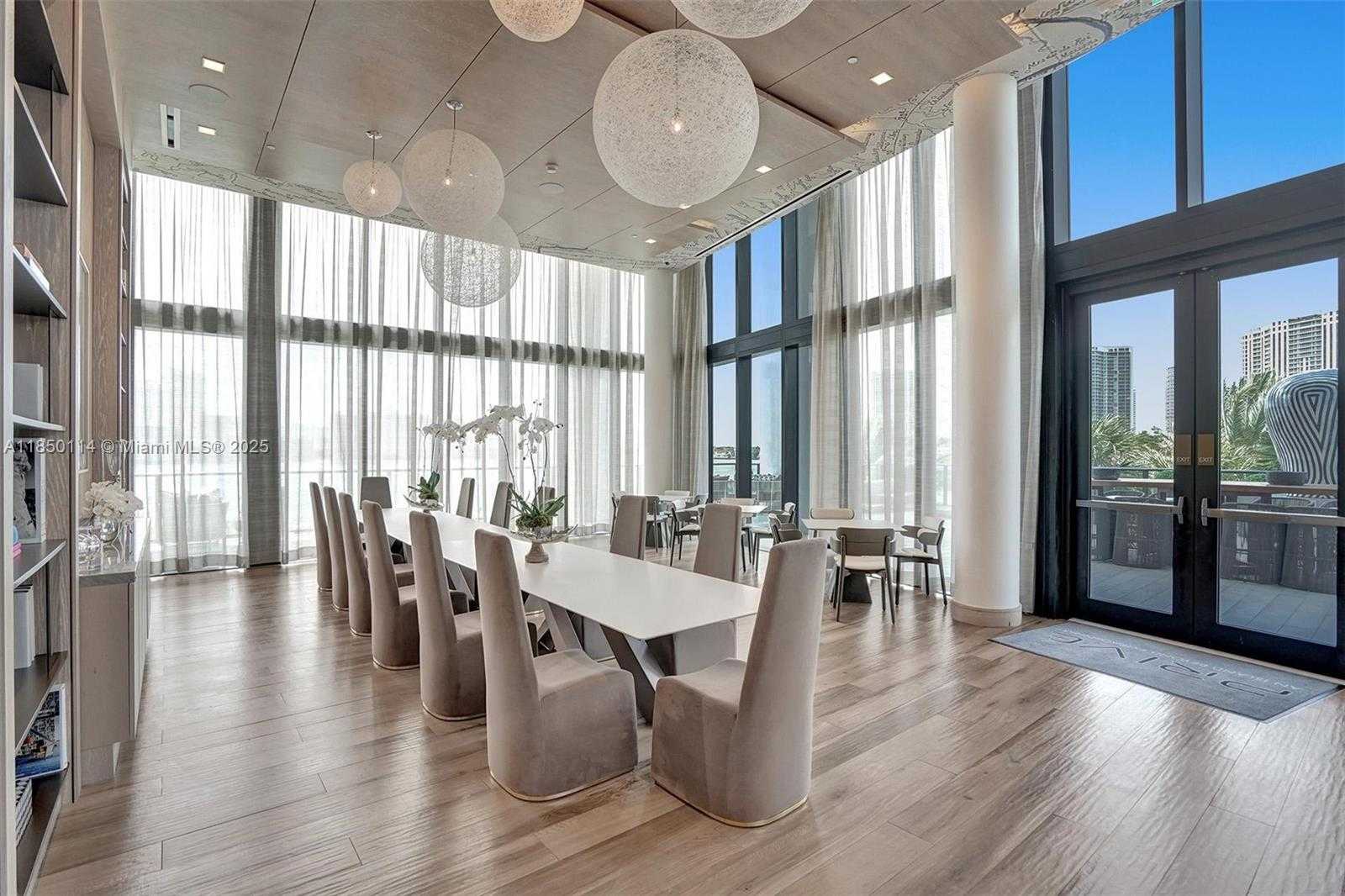 Small Image of 5000 ISLAND ESTATES DR #1006, Aventura Number 59