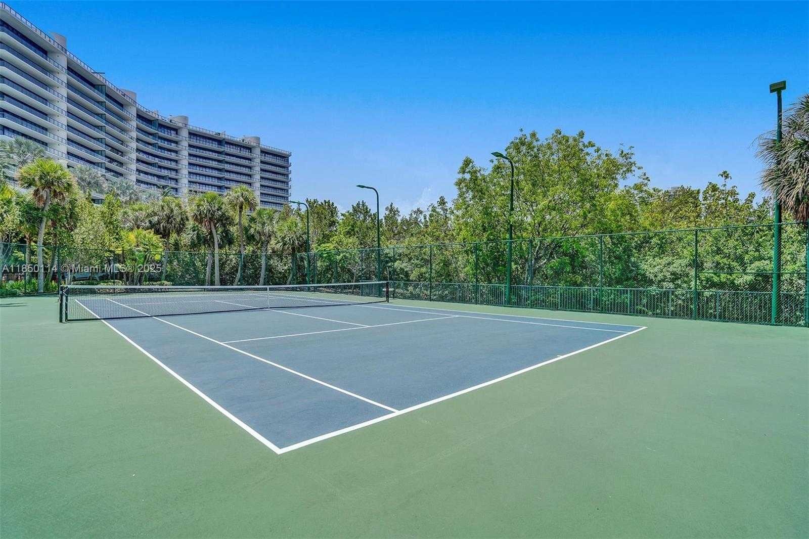 Small Image of 5000 ISLAND ESTATES DR #1006, Aventura Number 68