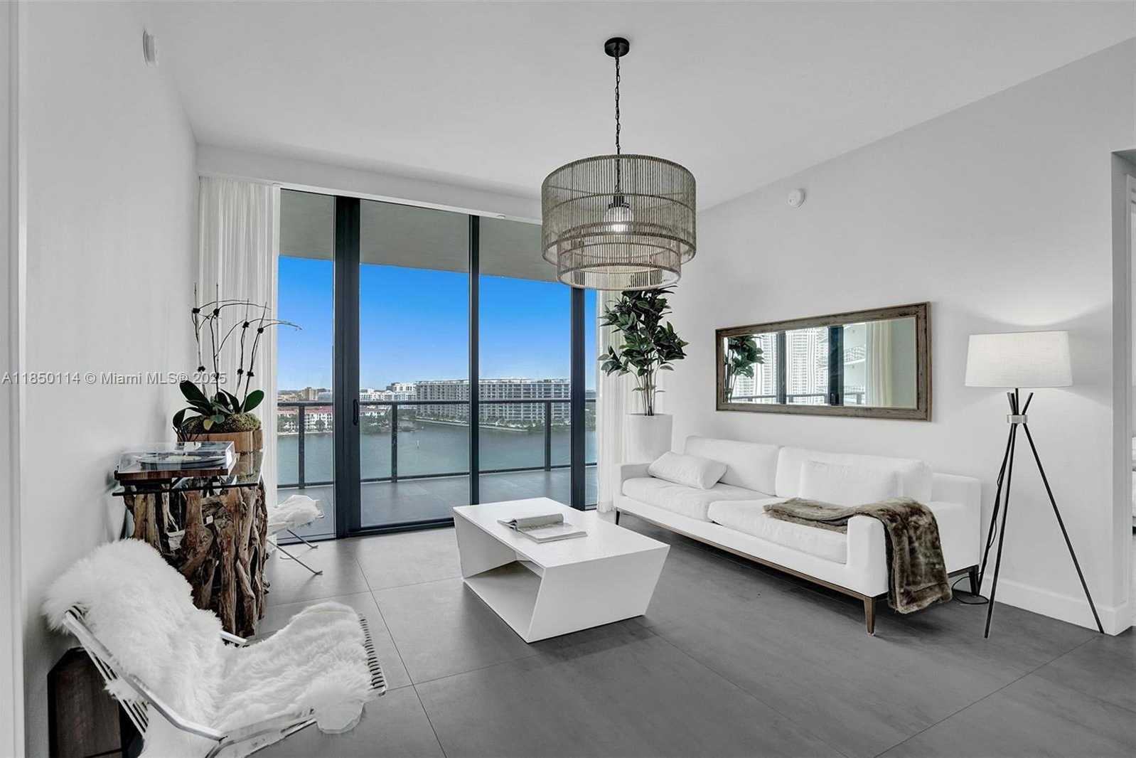 Small Image of 5000 ISLAND ESTATES DR #1006, Aventura Number 9