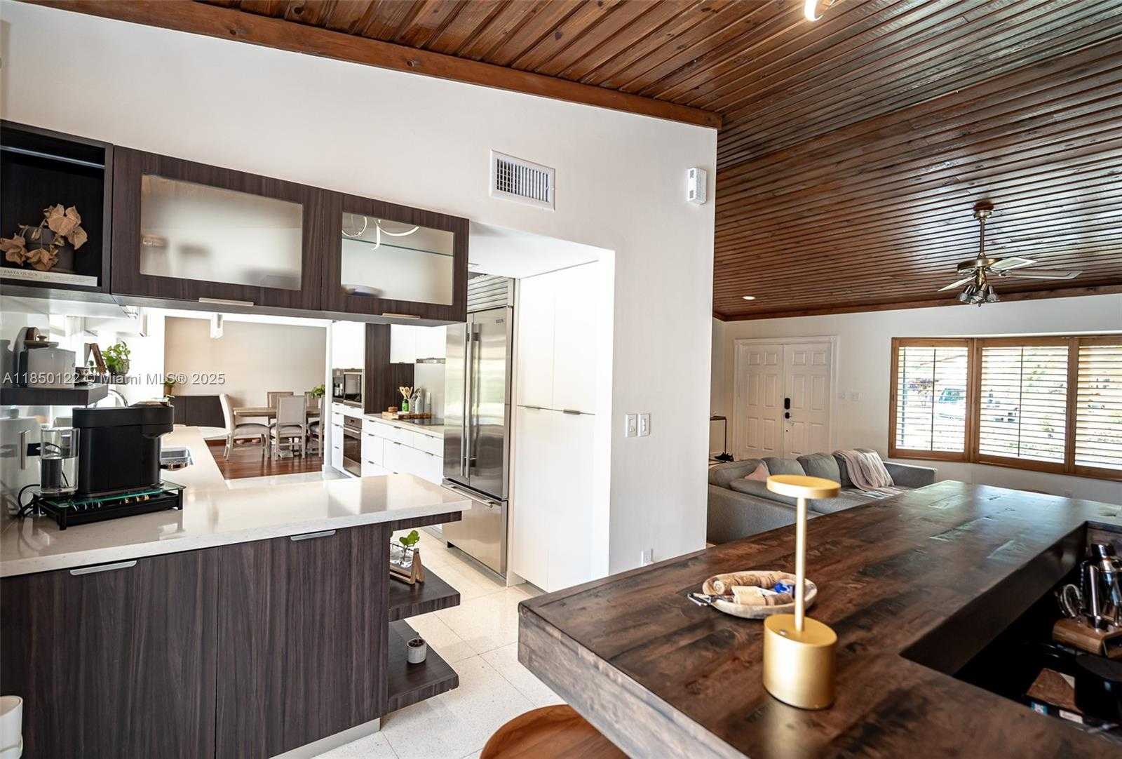 Small Image of 13253 SOUTH WEST 104TH CT, Miami Number 12