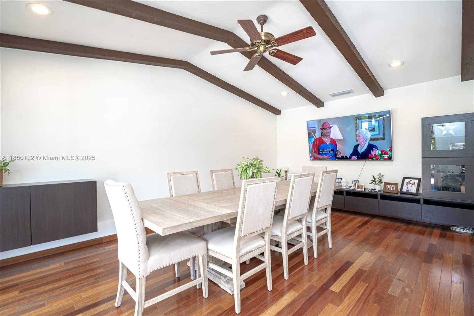 Small Image of 13253 SOUTH WEST 104TH CT, Miami Number 14