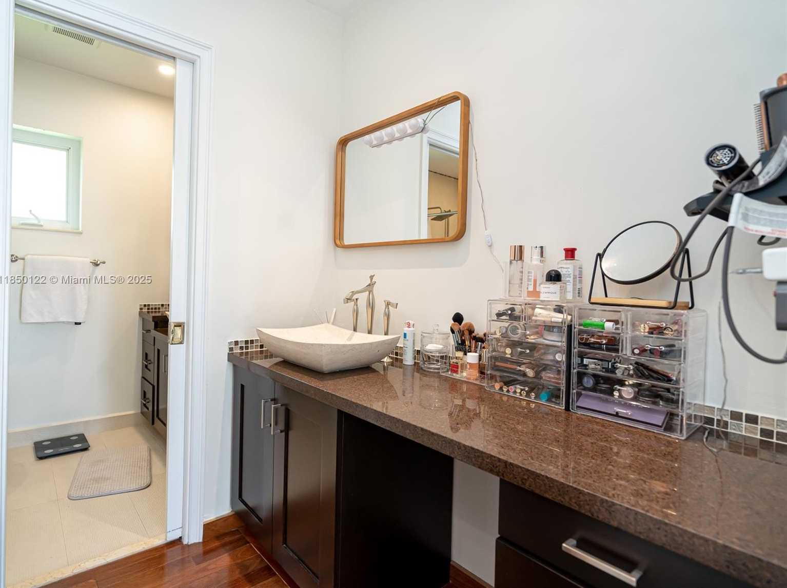 Small Image of 13253 SOUTH WEST 104TH CT, Miami Number 21