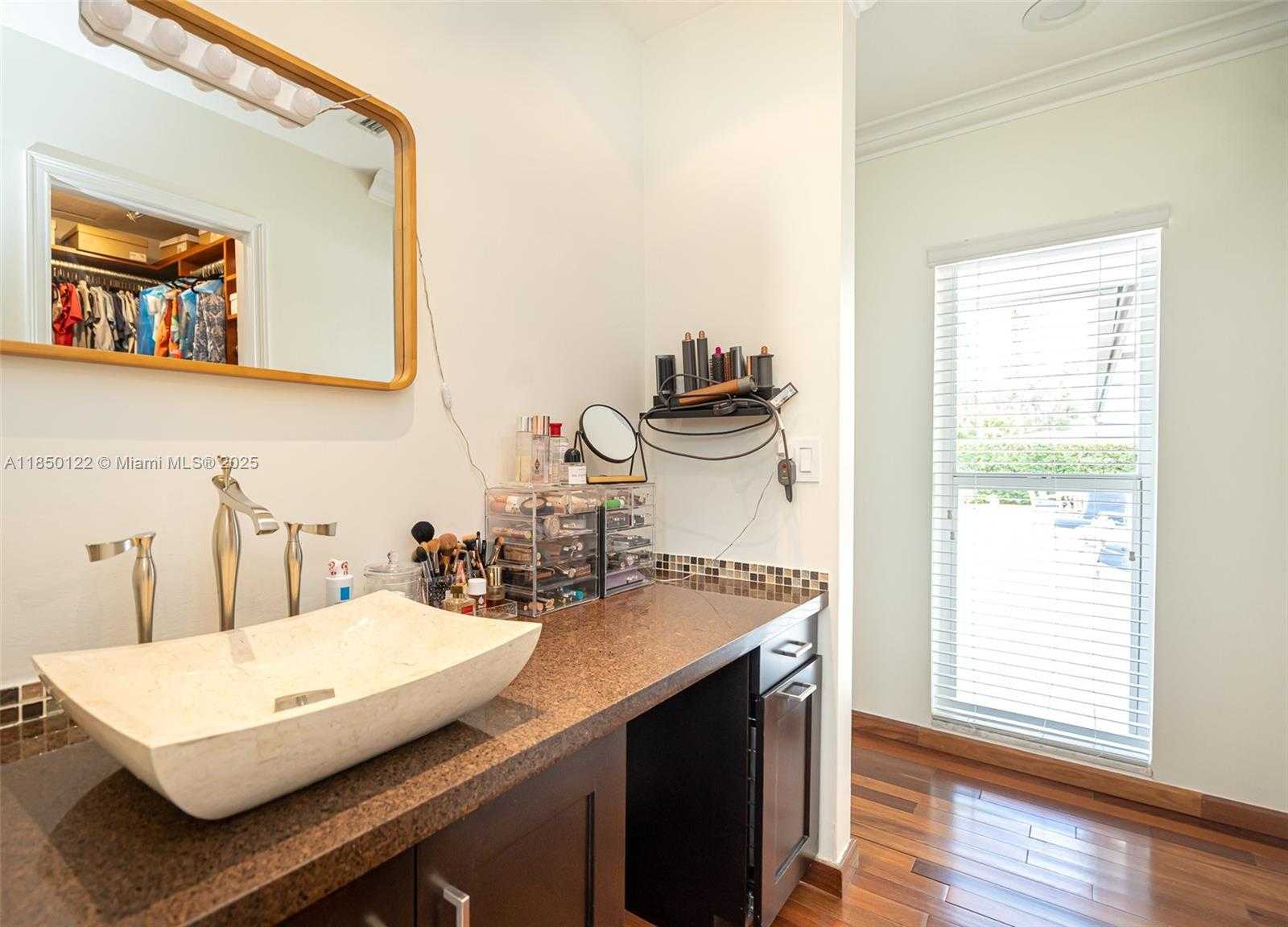 Small Image of 13253 SOUTH WEST 104TH CT, Miami Number 22