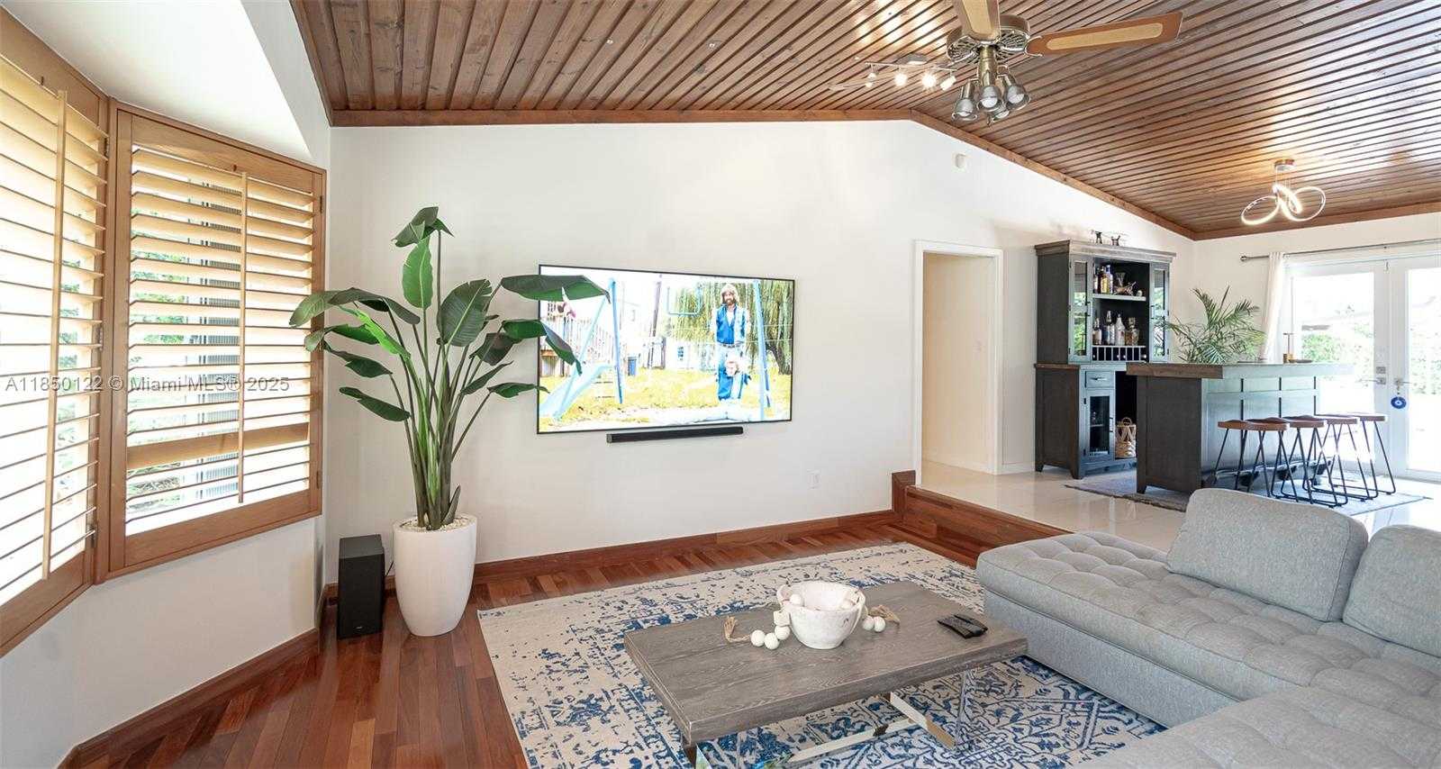 Small Image of 13253 SOUTH WEST 104TH CT, Miami Number 8