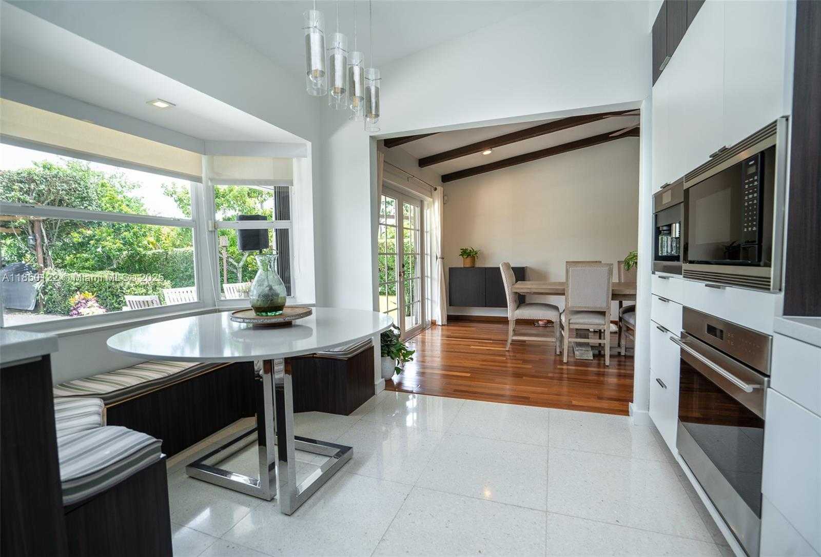 Small Image of 13253 SOUTH WEST 104TH CT, Miami Number 9