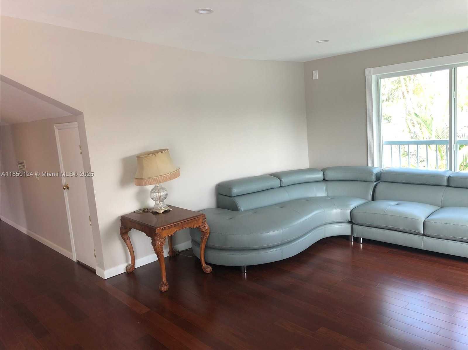 Small Image of 1524 ARGYLE DR #1, Fort Lauderdale Number 15