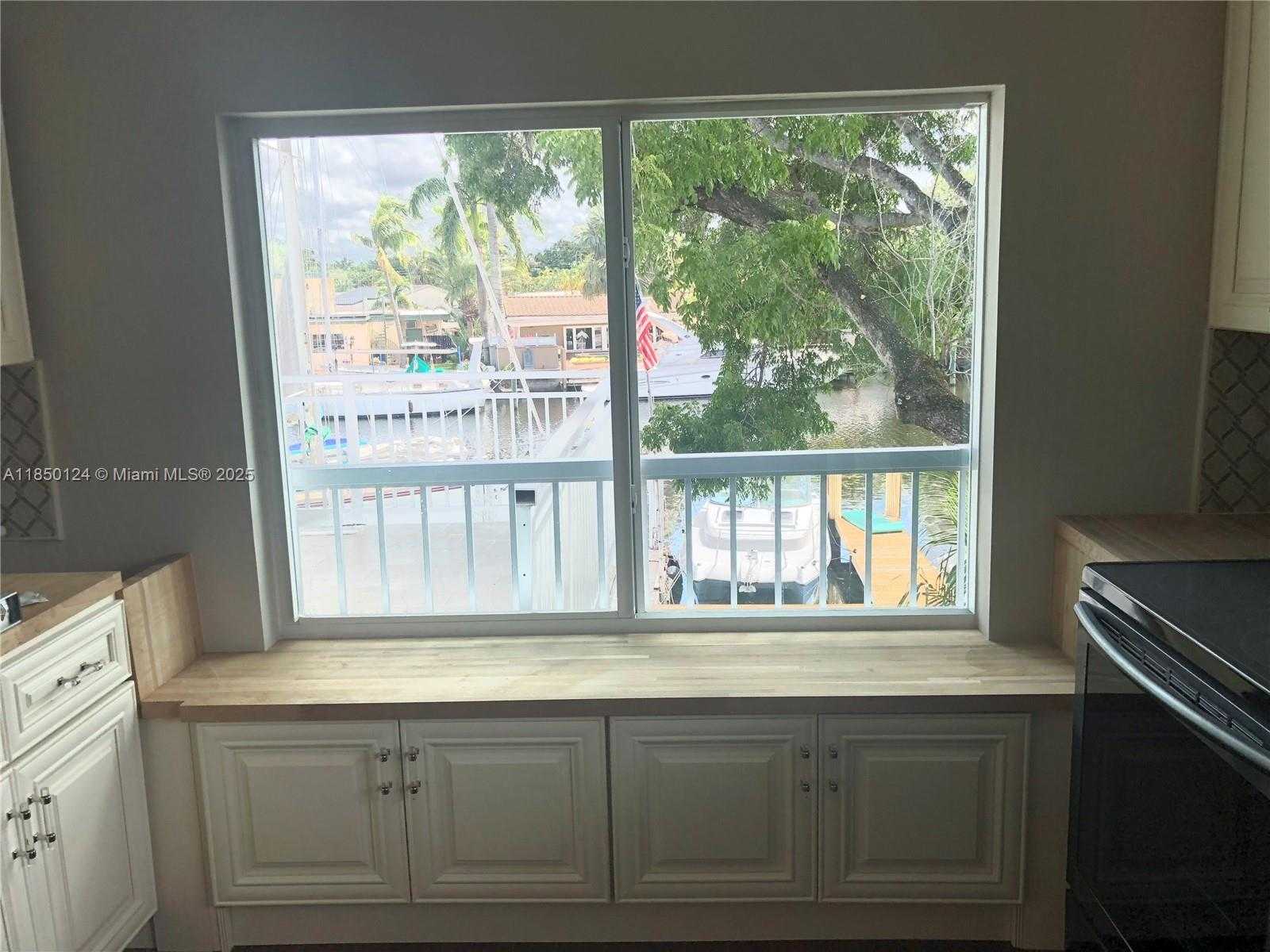 Small Image of 1524 ARGYLE DR #1, Fort Lauderdale Number 21