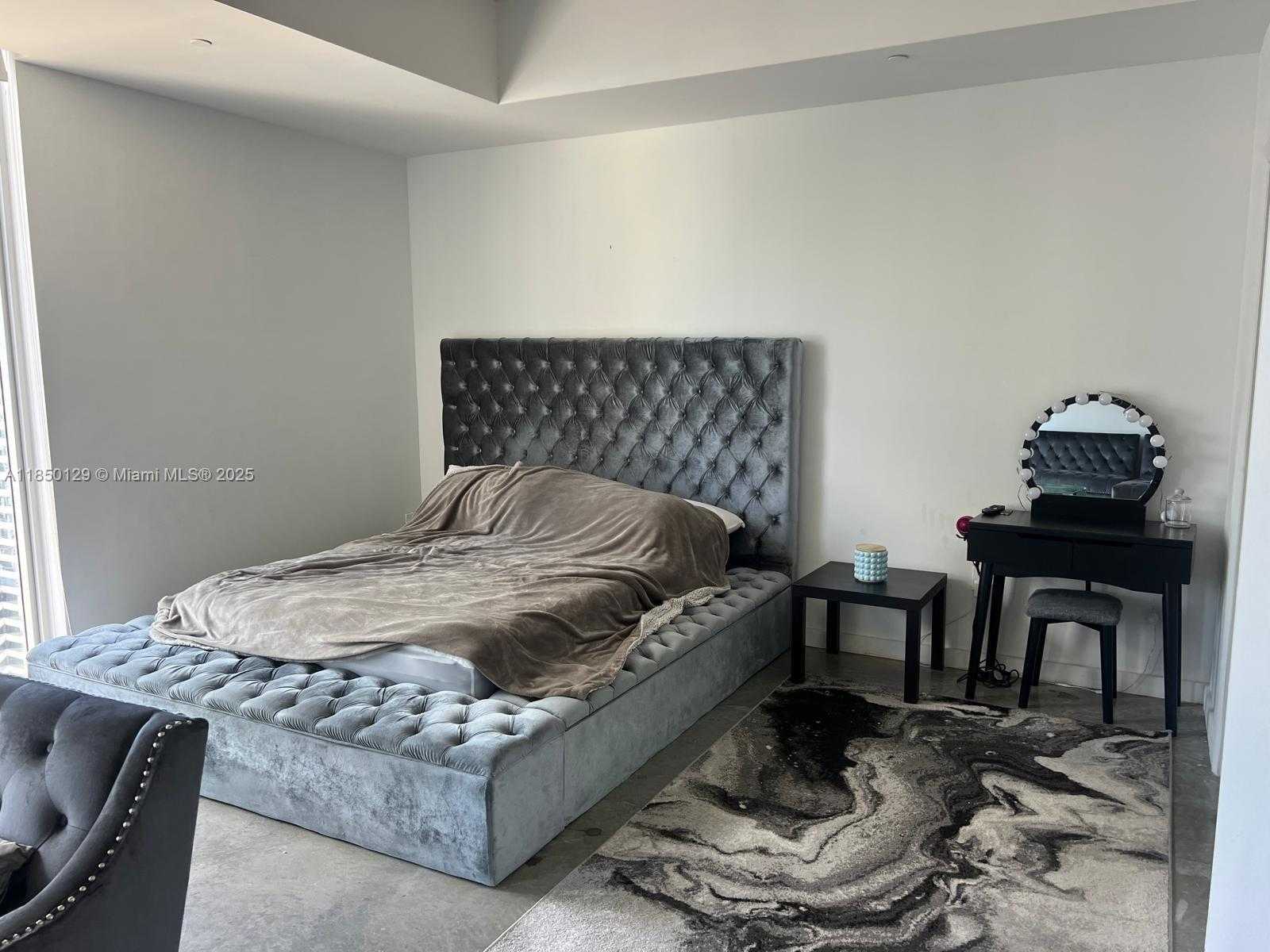Small Image of 151 SOUTH EAST 1ST ST #3109, Miami Number 4
