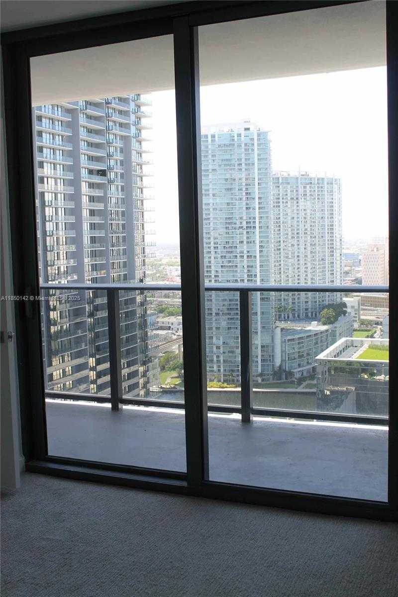 Small Image of 45 SOUTH WEST 9TH ST #2809, Miami Number 12