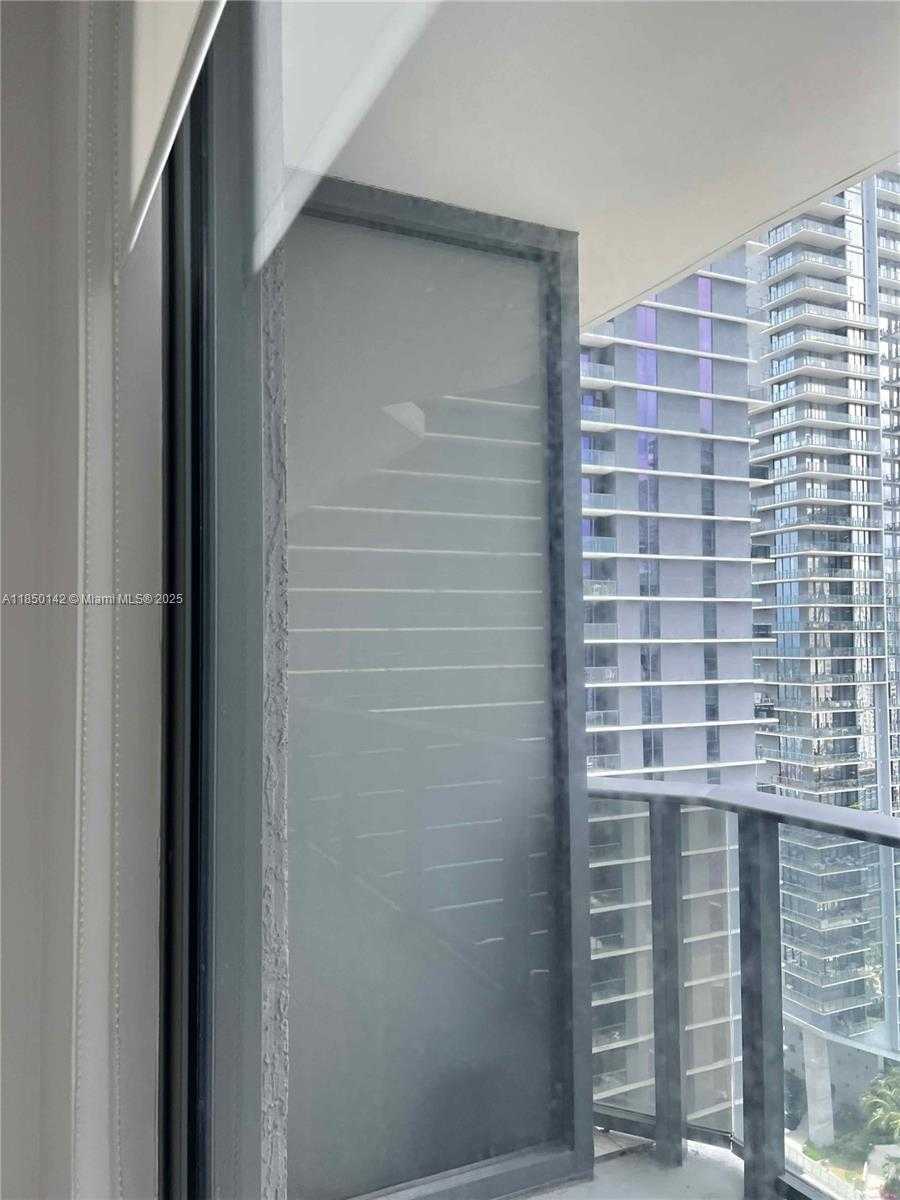 Small Image of 45 SOUTH WEST 9TH ST #2809, Miami Number 25