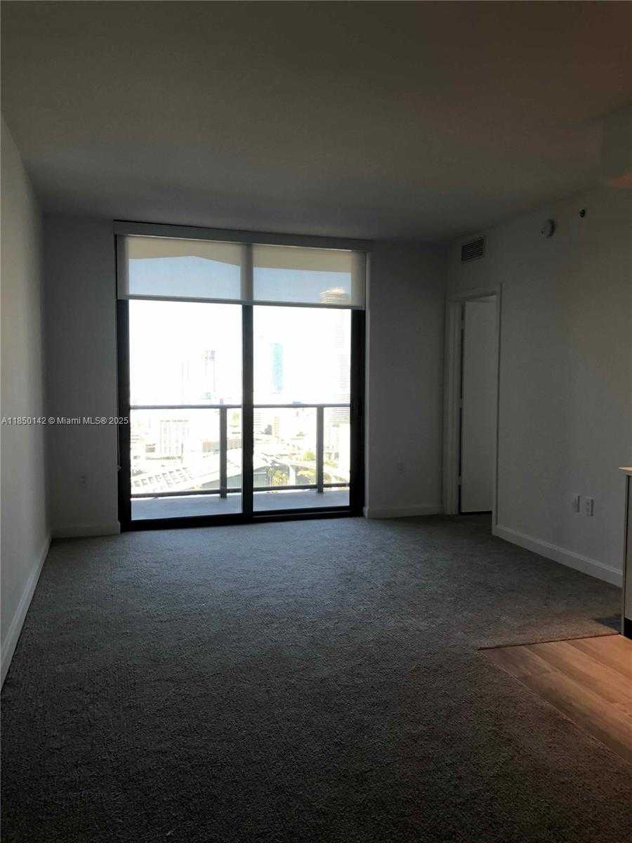 Small Image of 45 SOUTH WEST 9TH ST #2809, Miami Number 6