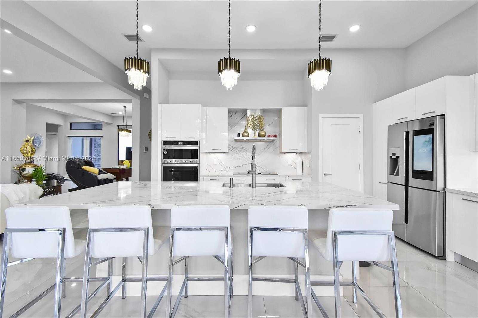 Small Image of 15846 SOUTH WEST 49TH ST, Southwest Ranches Number 13