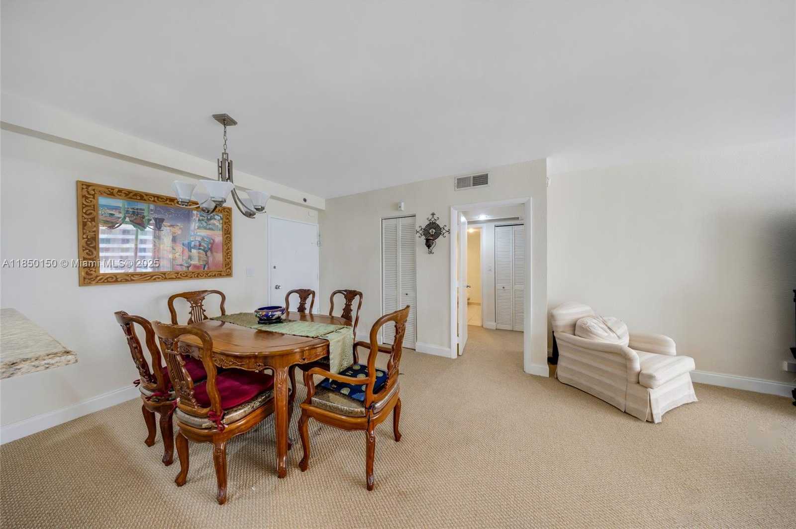 Small Image of 5600 COLLINS AVE #5D, Miami Beach Number 11