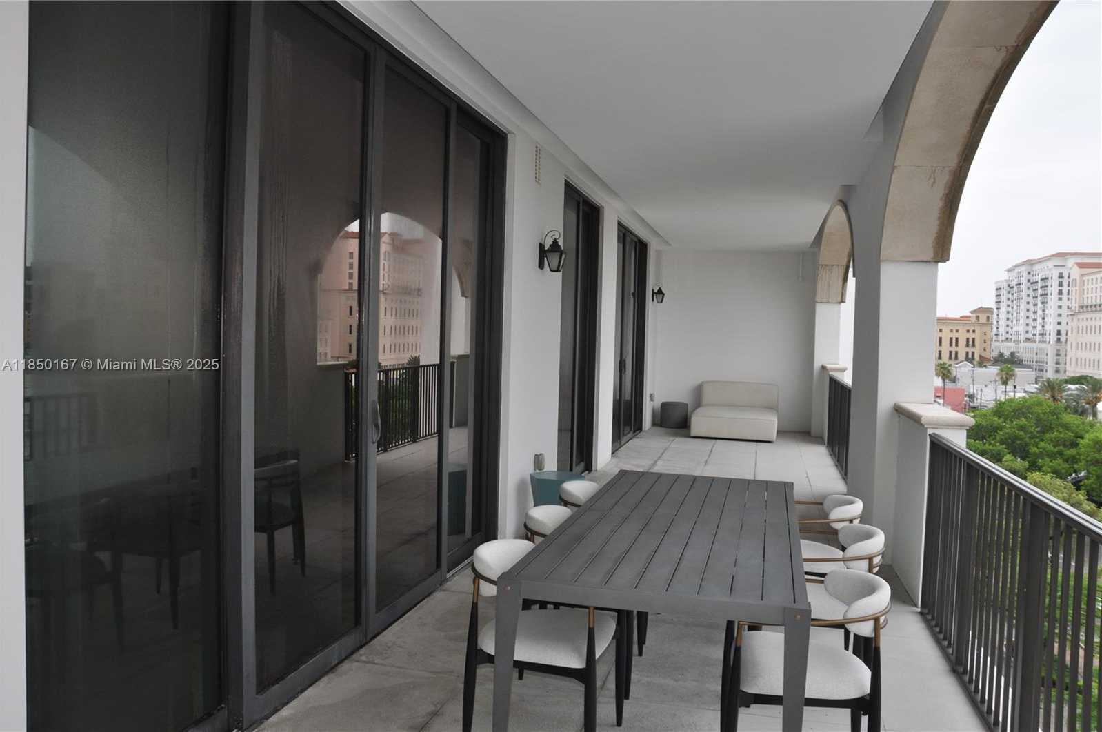 Small Image of 275 GIRALDA AVE #6F, Coral Gables Number 13