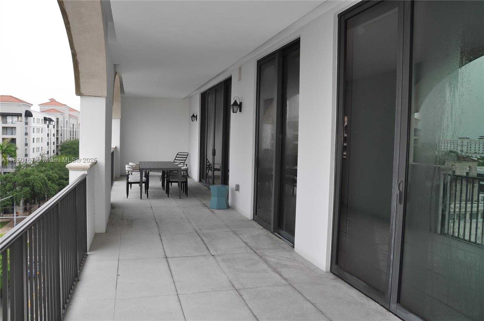 Small Image of 275 GIRALDA AVE #6F, Coral Gables Number 14
