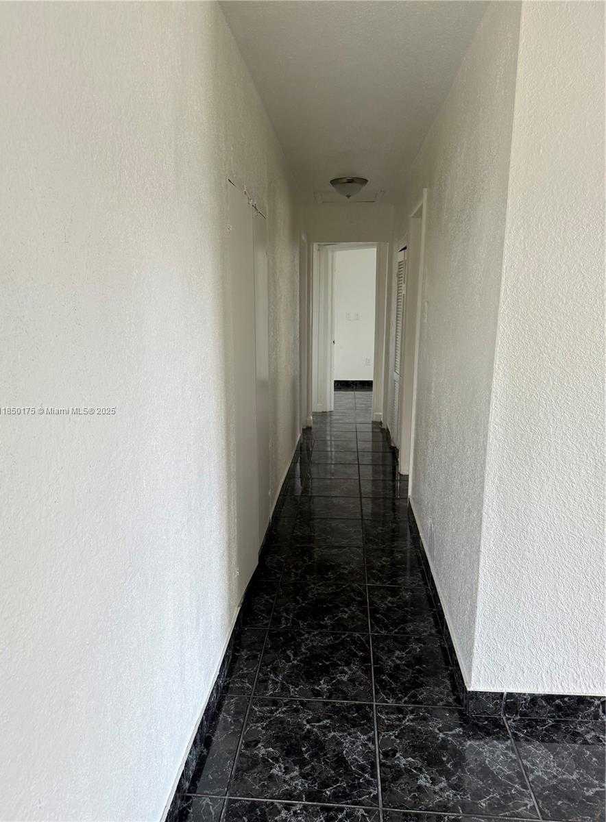 Small Image of 10425 SOUTH WEST 152ND ST #10425, Miami Number 6