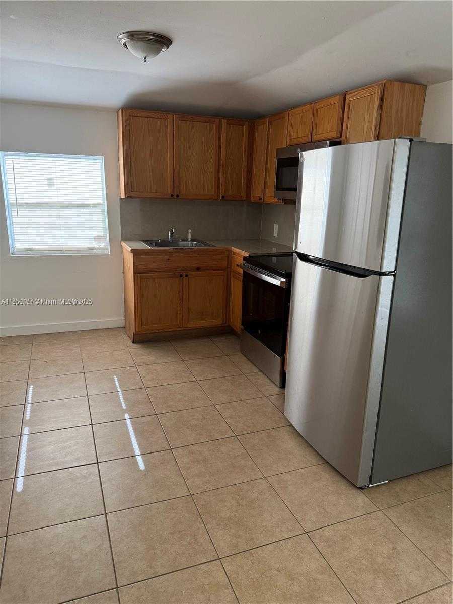 Small Image of 1455 NORTH EAST 146TH ST #B, Miami Number 2