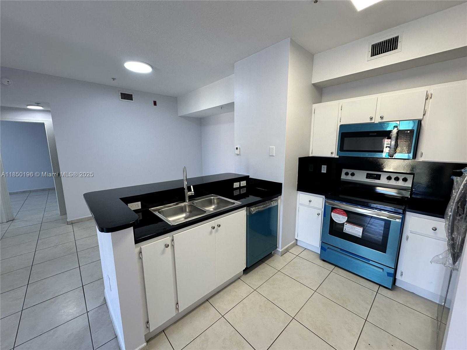 Small Image of 7220 NORTH WEST 114TH AVE #31016, Doral Number 10