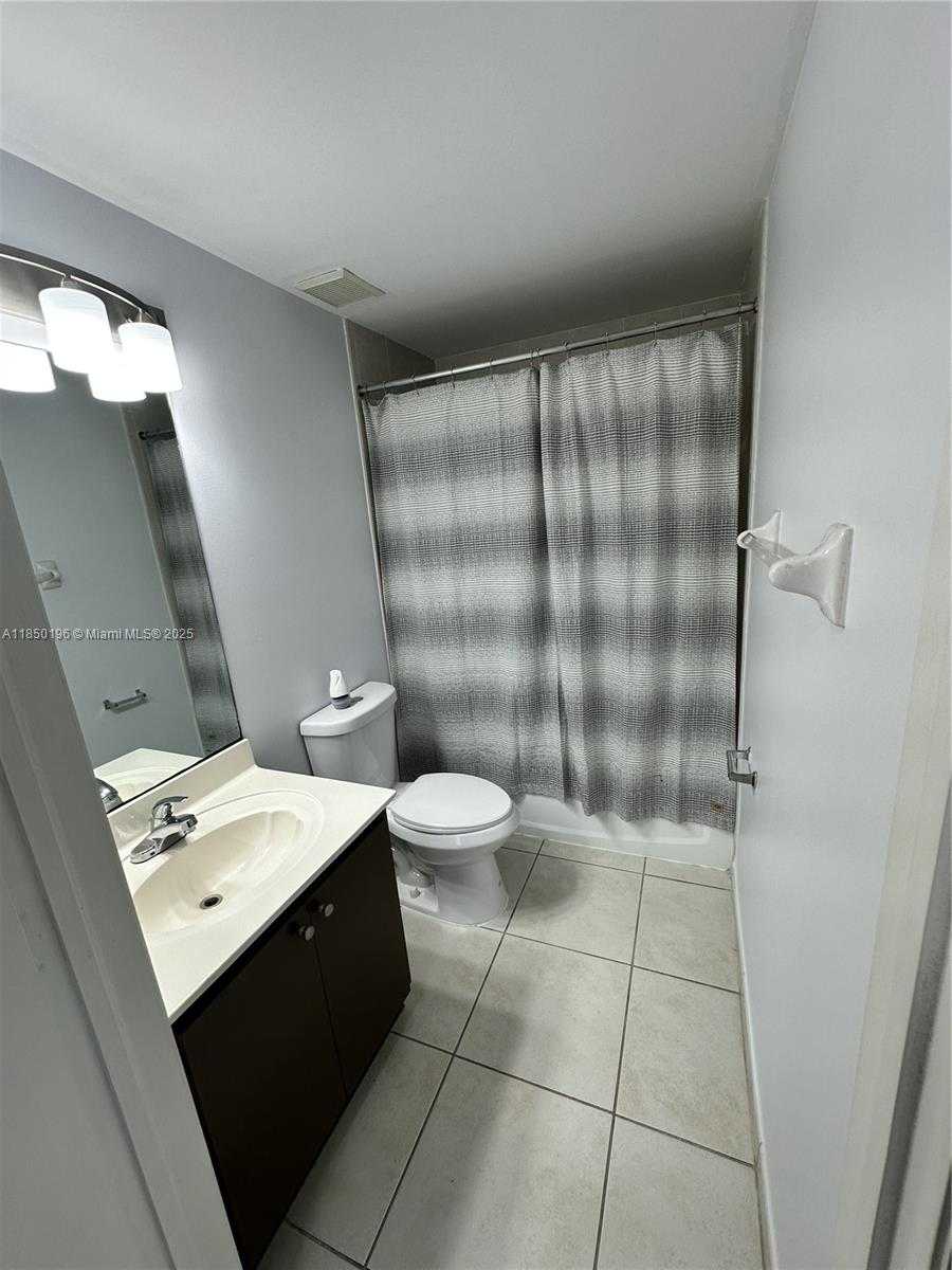 Small Image of 7220 NORTH WEST 114TH AVE #31016, Doral Number 18