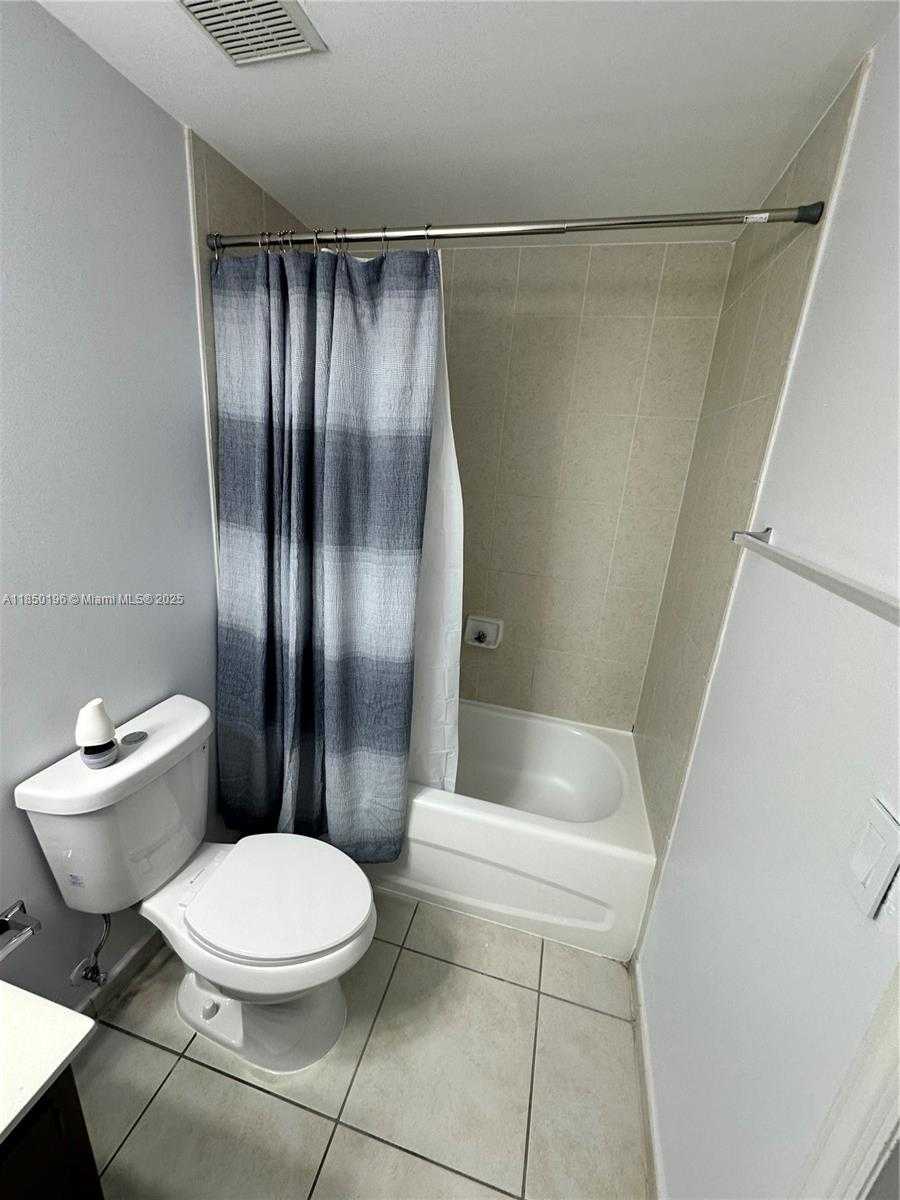 Small Image of 7220 NORTH WEST 114TH AVE #31016, Doral Number 24