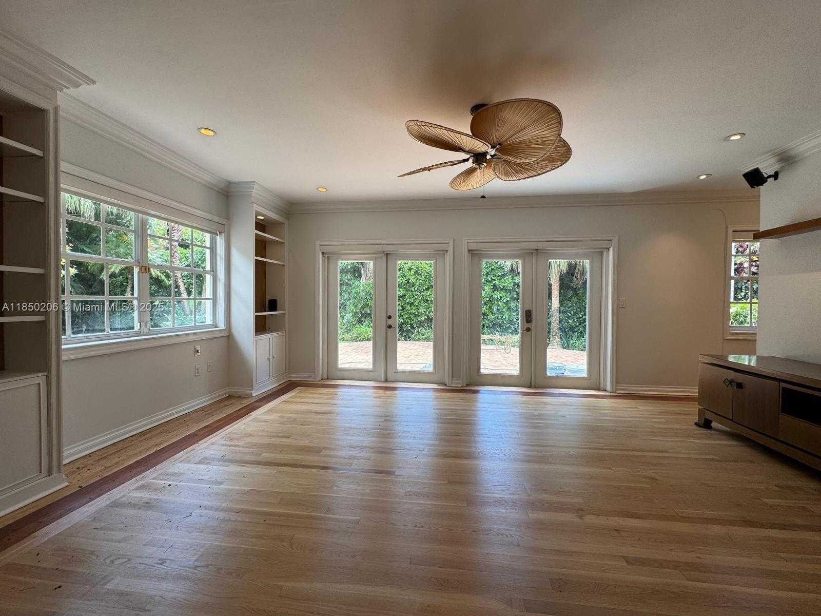Small Image of 1512 CERTOSA AVE #1512, Coral Gables Number 14