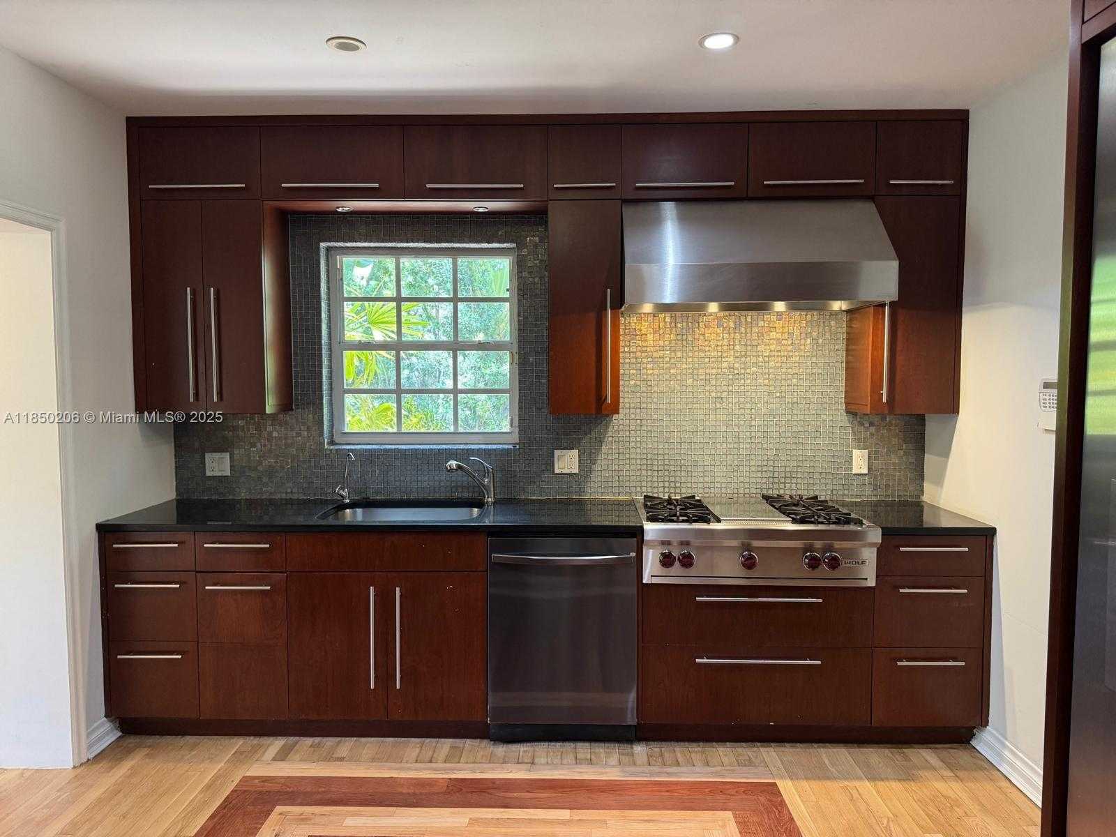 Small Image of 1512 CERTOSA AVE #1512, Coral Gables Number 34