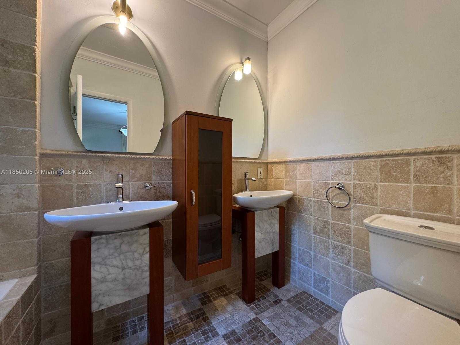 Small Image of 1512 CERTOSA AVE #1512, Coral Gables Number 39