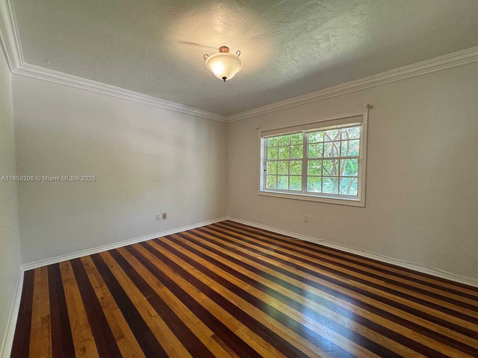 Small Image of 1512 CERTOSA AVE #1512, Coral Gables Number 4