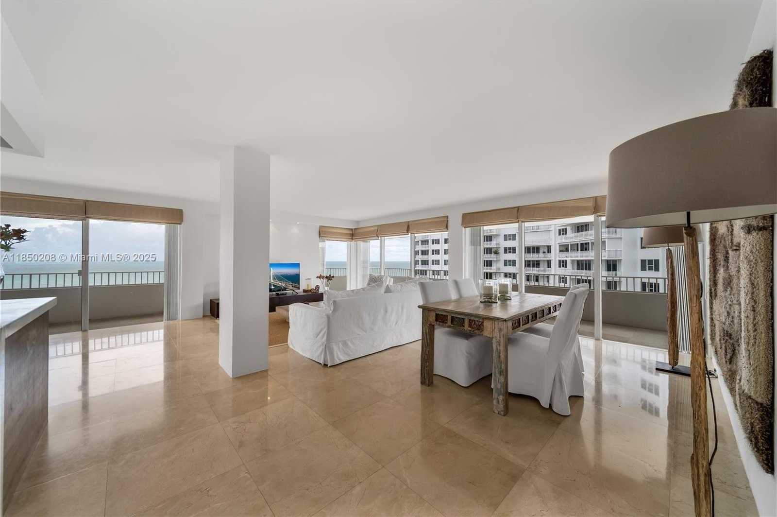 Small Image of 199 OCEAN LANE DR #901, Key Biscayne Number 10