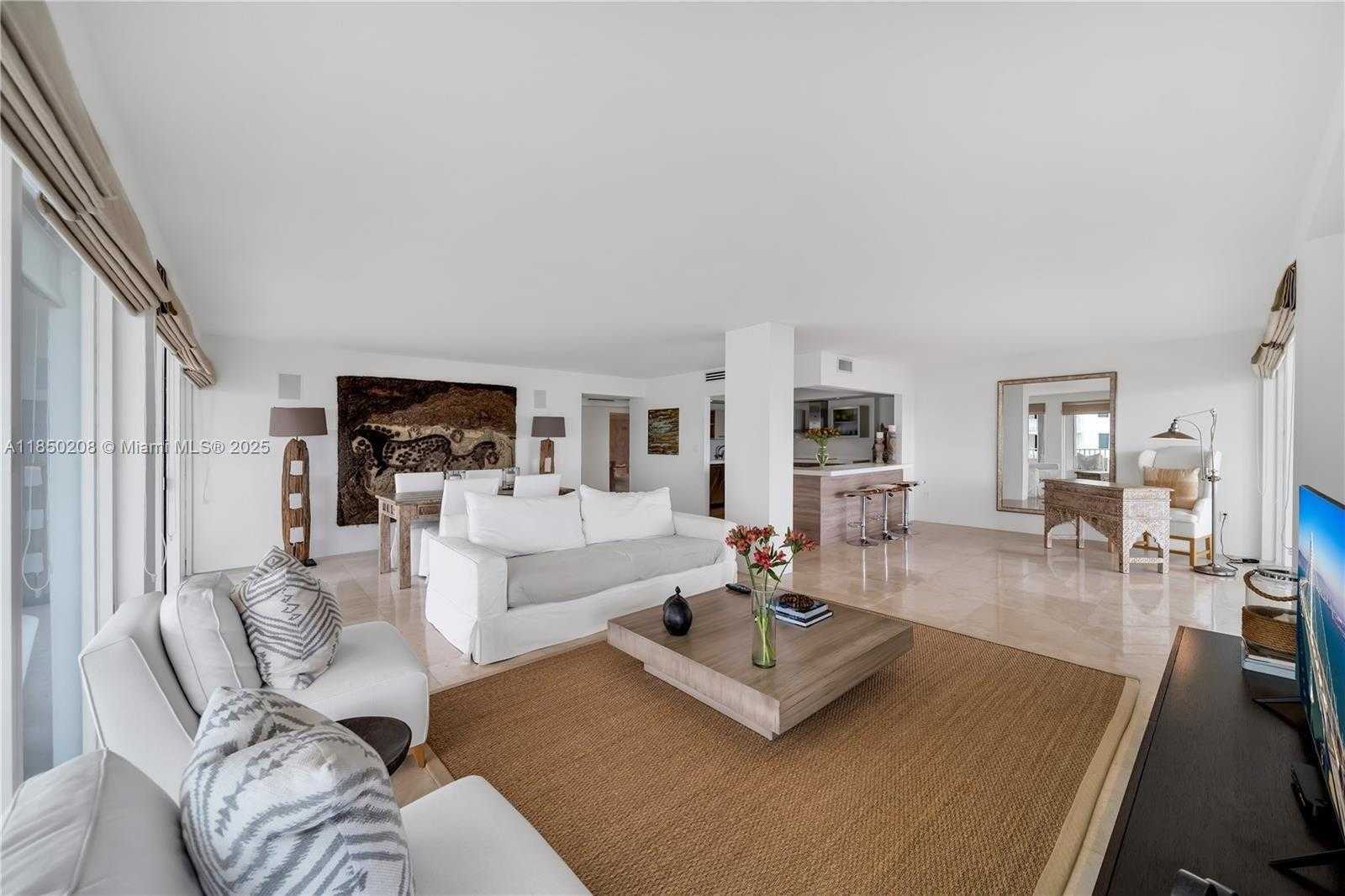 Small Image of 199 OCEAN LANE DR #901, Key Biscayne Number 12