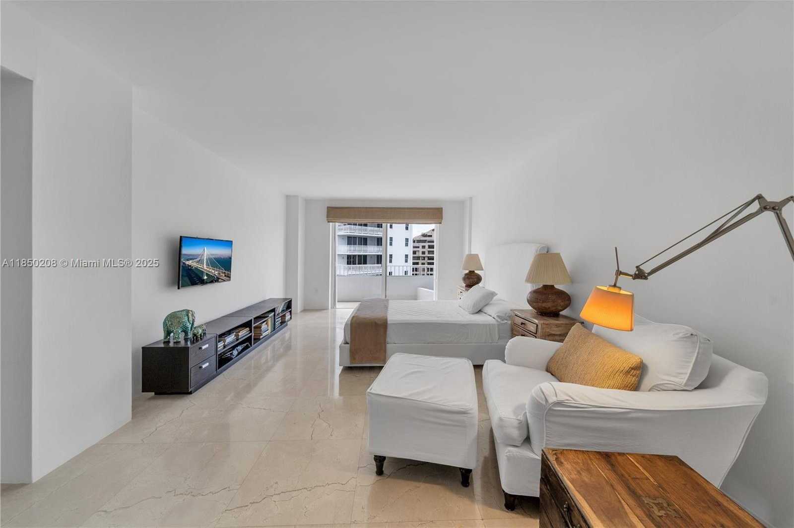 Small Image of 199 OCEAN LANE DR #901, Key Biscayne Number 23