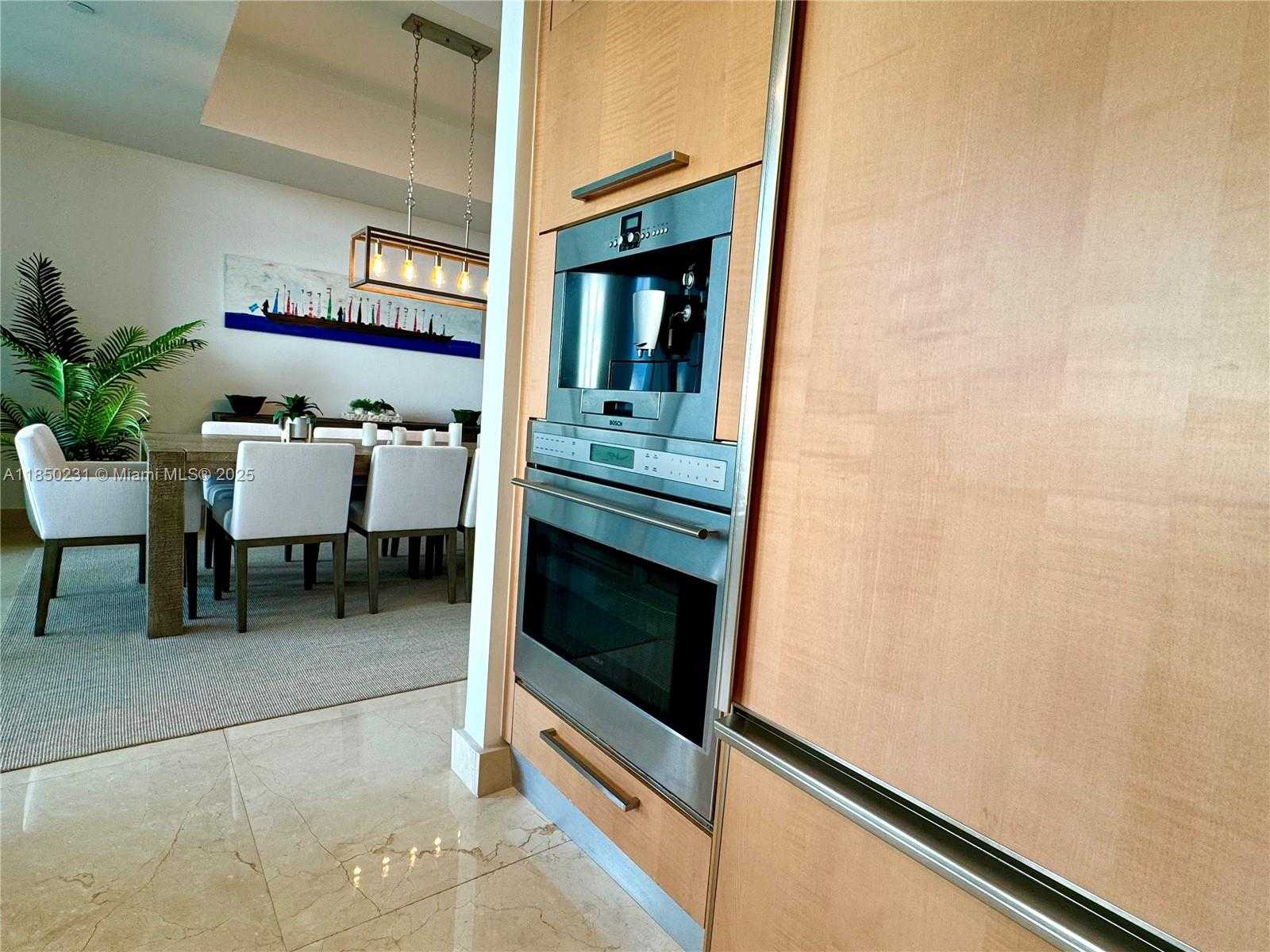 Small Image of 15901 COLLINS AVE #1804, Sunny Isles Beach Number 11