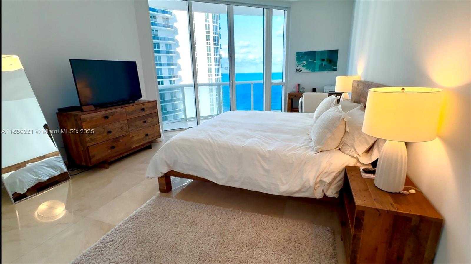 Small Image of 15901 COLLINS AVE #1804, Sunny Isles Beach Number 18