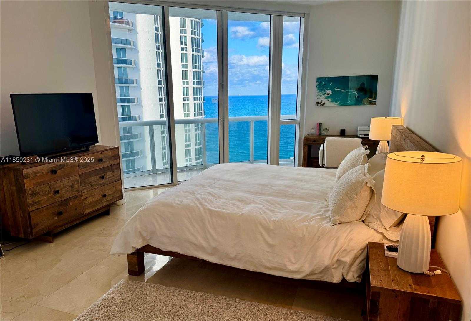 Small Image of 15901 COLLINS AVE #1804, Sunny Isles Beach Number 19