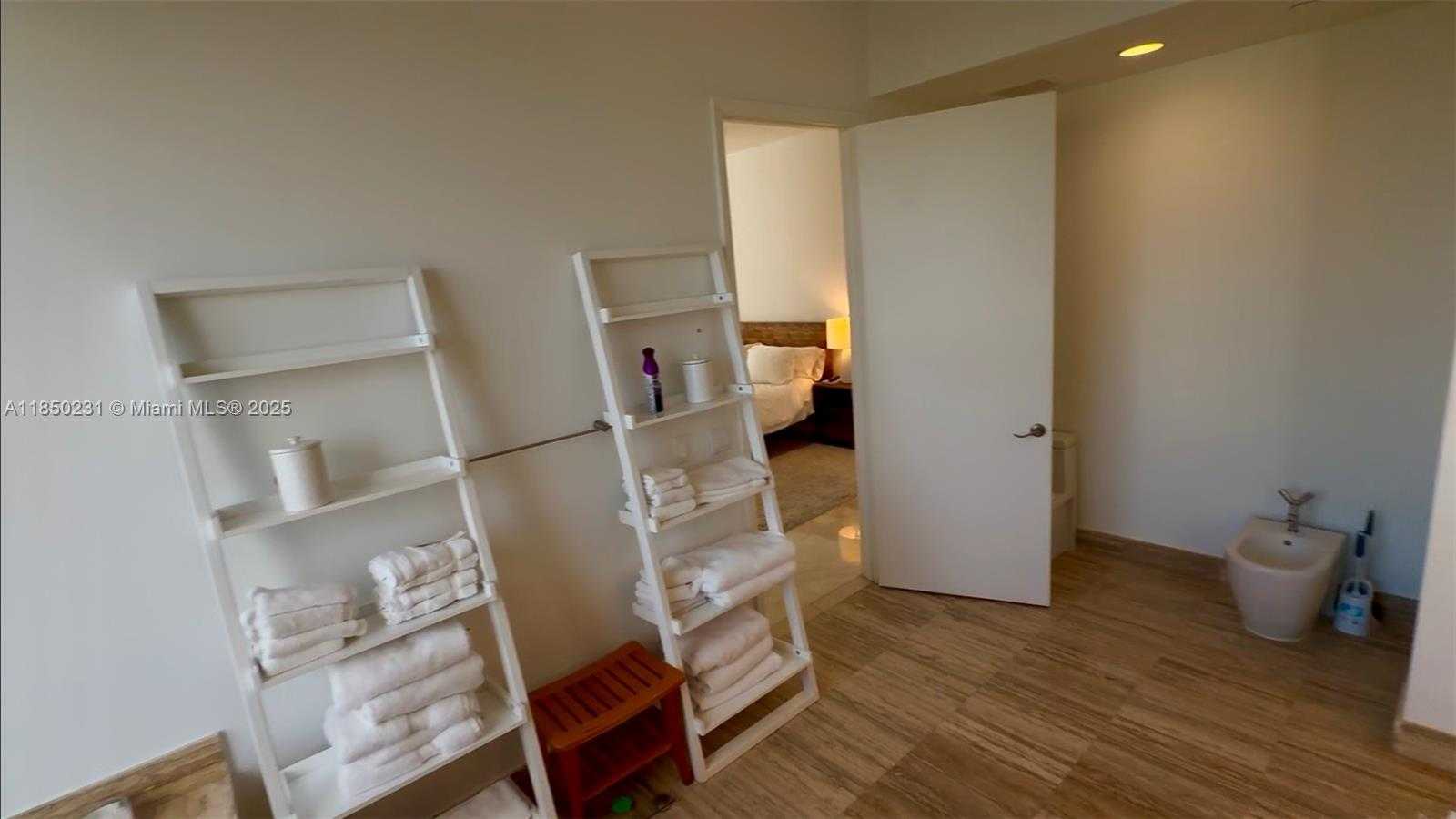 Small Image of 15901 COLLINS AVE #1804, Sunny Isles Beach Number 21