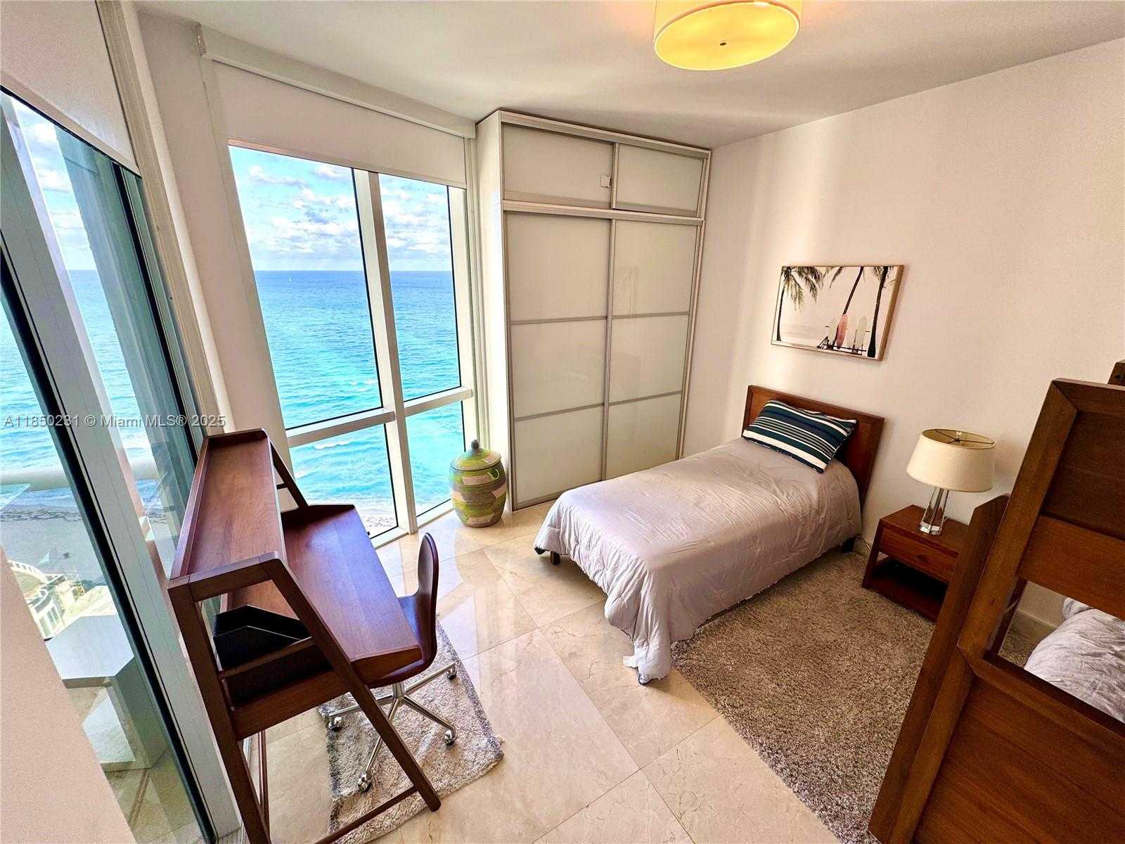 Small Image of 15901 COLLINS AVE #1804, Sunny Isles Beach Number 26