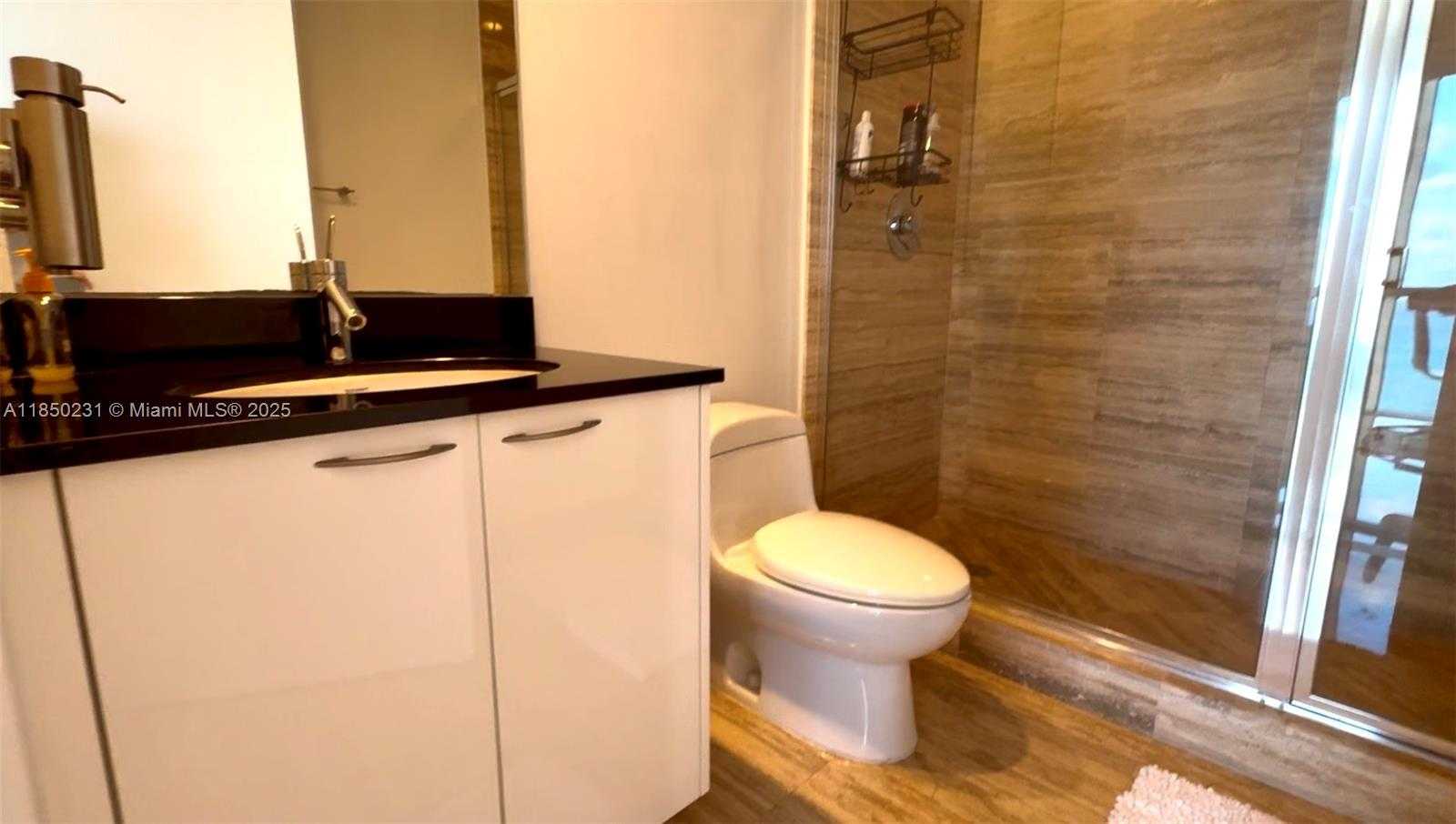 Small Image of 15901 COLLINS AVE #1804, Sunny Isles Beach Number 31