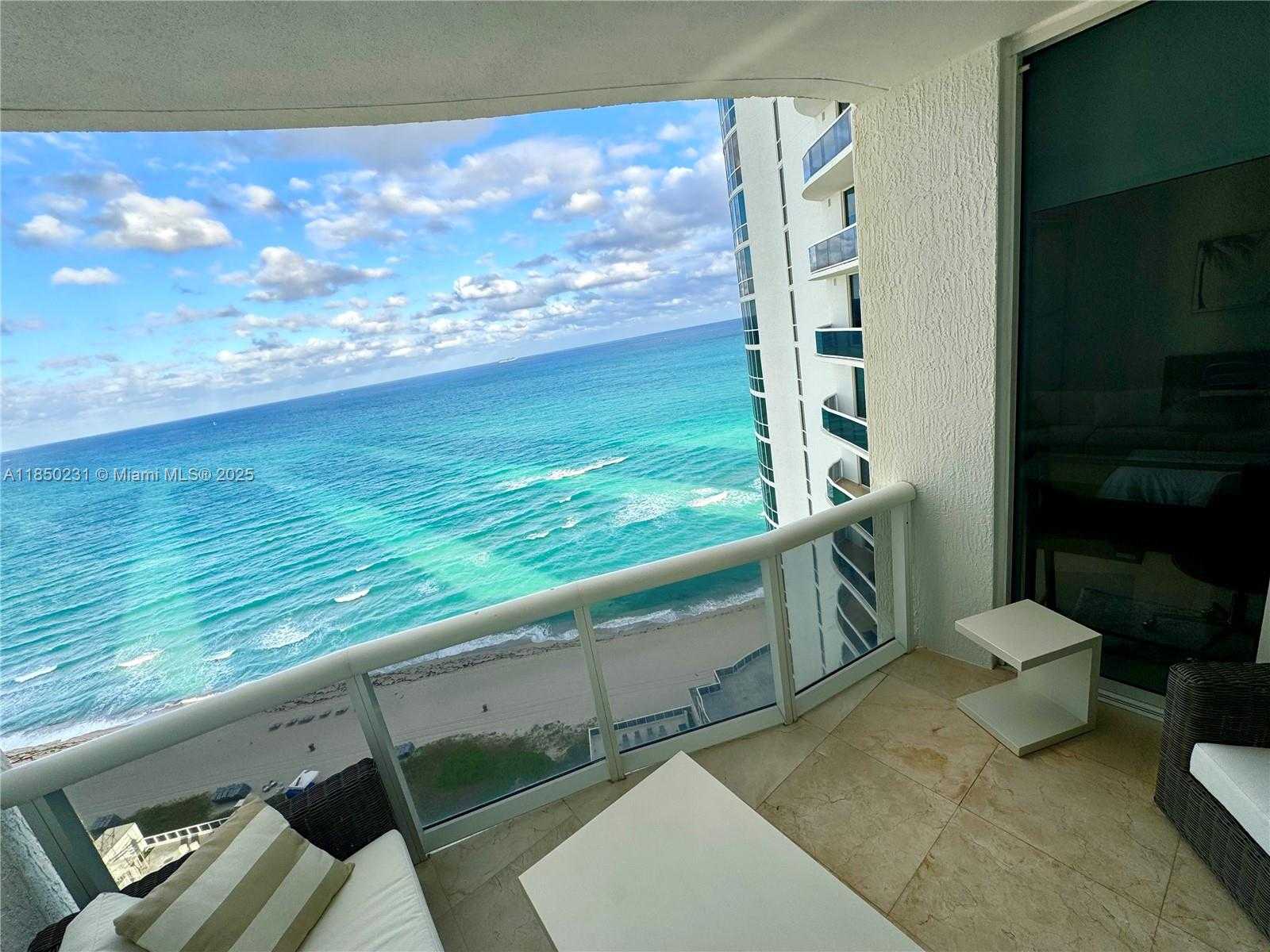 Small Image of 15901 COLLINS AVE #1804, Sunny Isles Beach Number 35