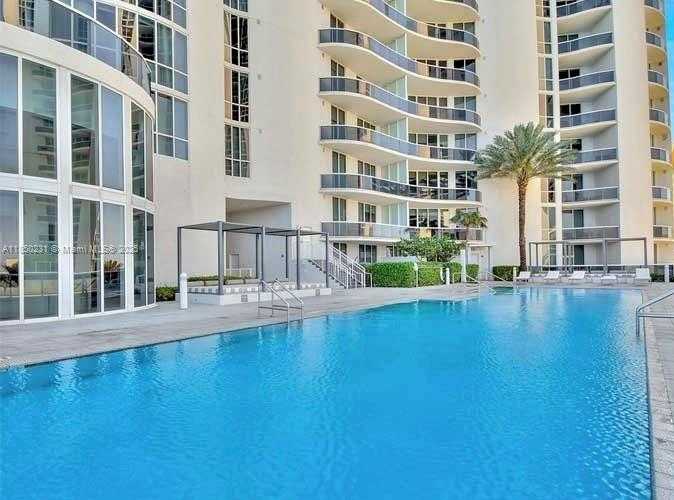 Small Image of 15901 COLLINS AVE #1804, Sunny Isles Beach Number 39