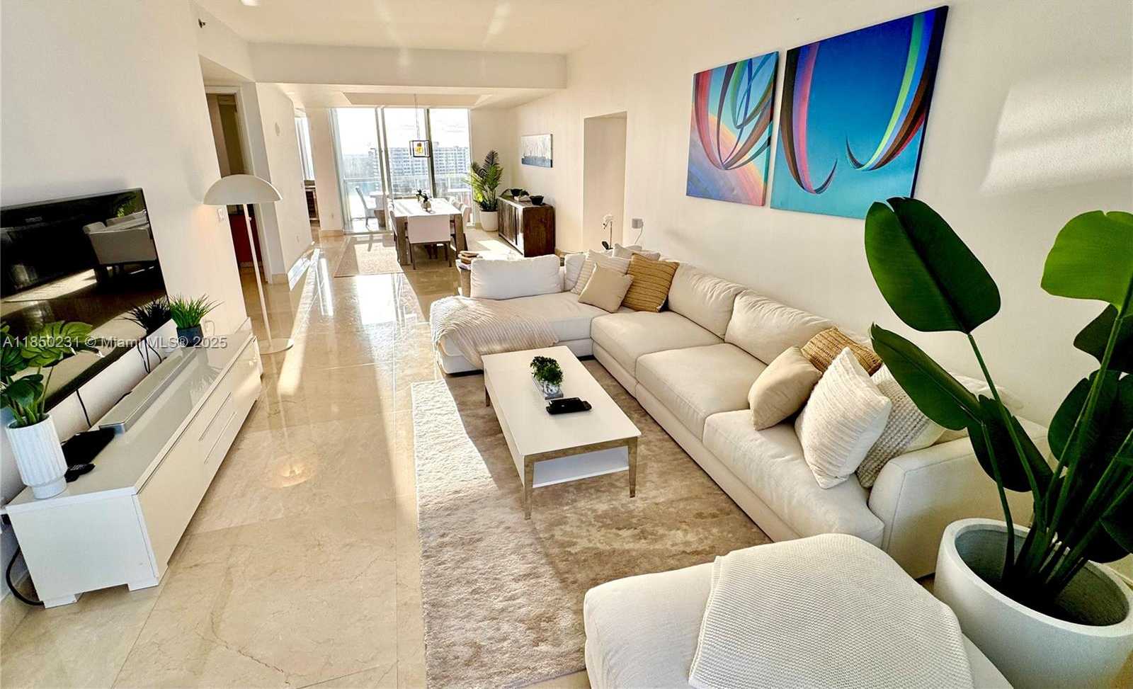 Small Image of 15901 COLLINS AVE #1804, Sunny Isles Beach Number 4