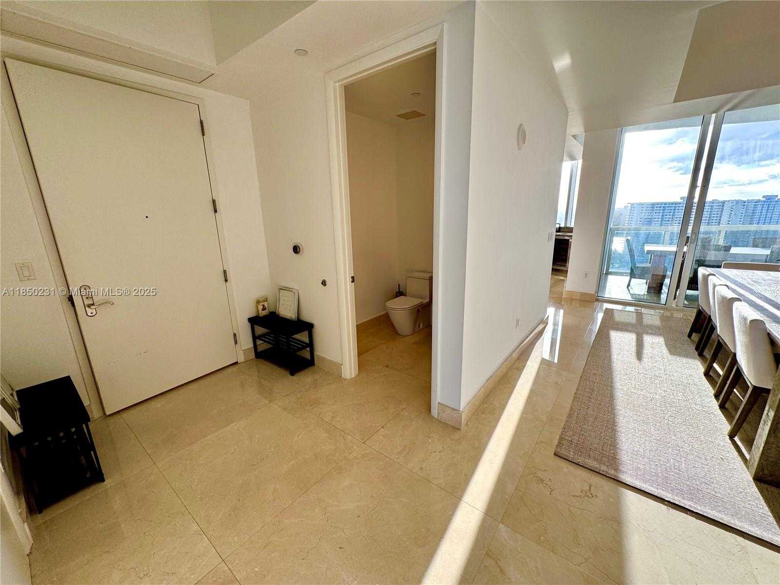 Small Image of 15901 COLLINS AVE #1804, Sunny Isles Beach Number 7