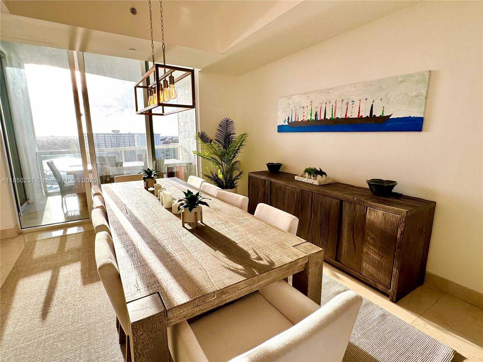 Small Image of 15901 COLLINS AVE #1804, Sunny Isles Beach Number 9