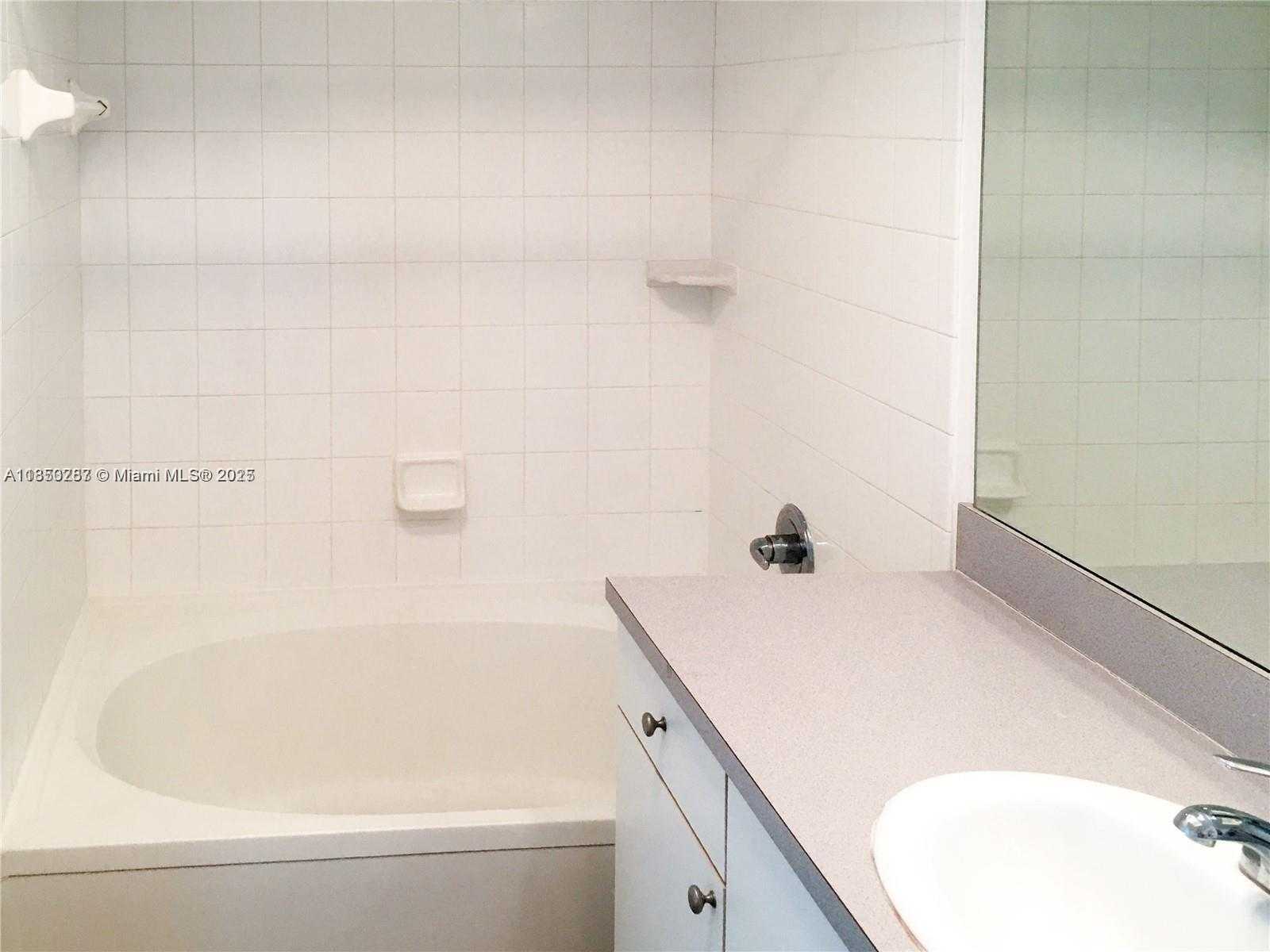 Small Image of 9201 COLLINS AVE #323, Surfside Number 14