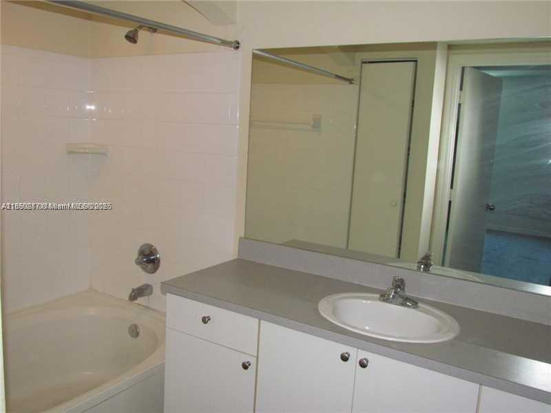 Small Image of 9201 COLLINS AVE #323, Surfside Number 19