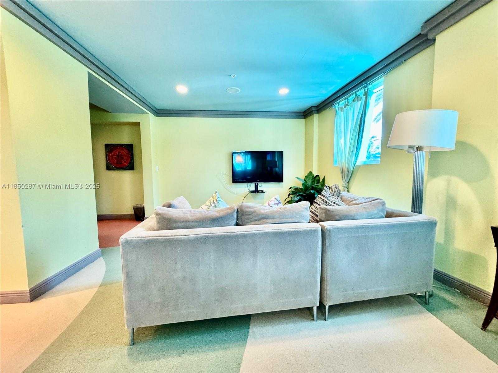 Small Image of 9201 COLLINS AVE #323, Surfside Number 29