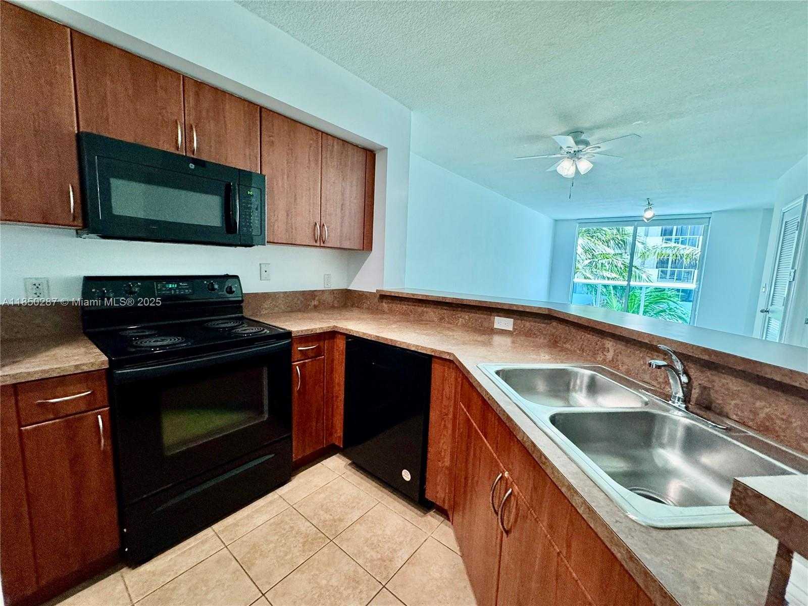 Small Image of 9201 COLLINS AVE #323, Surfside Number 36