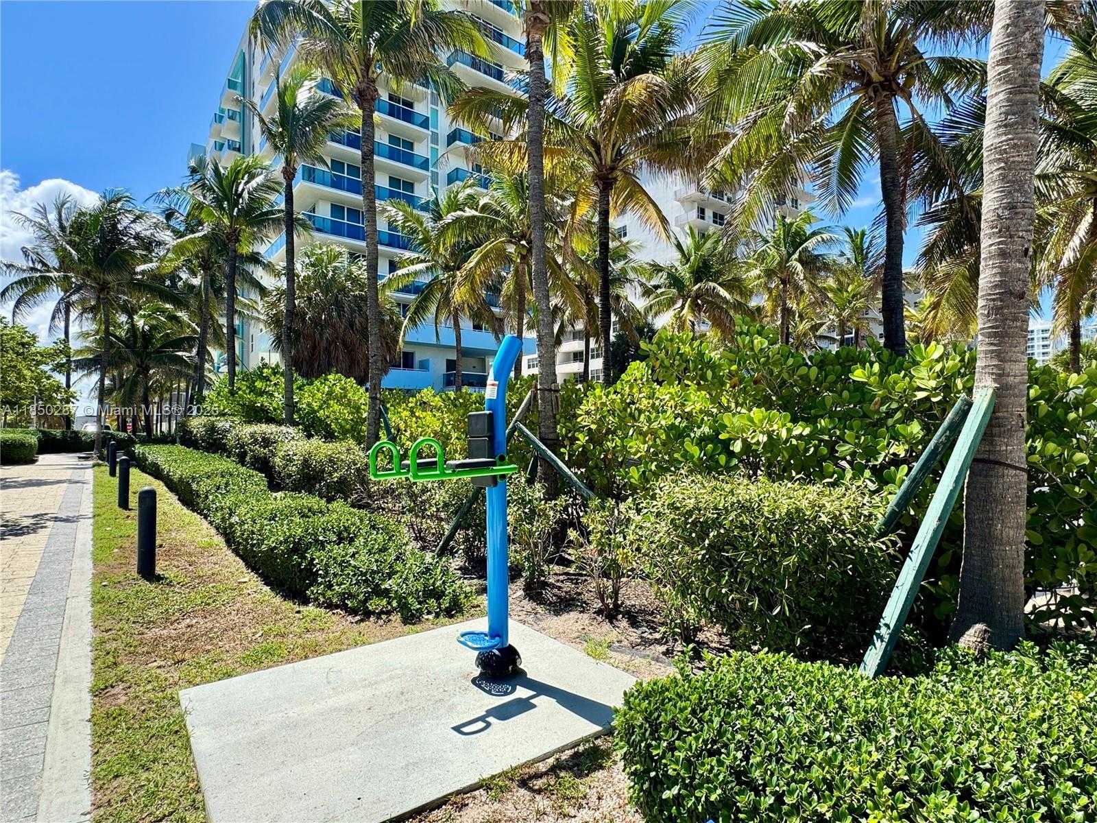 Small Image of 9201 COLLINS AVE #323, Surfside Number 43