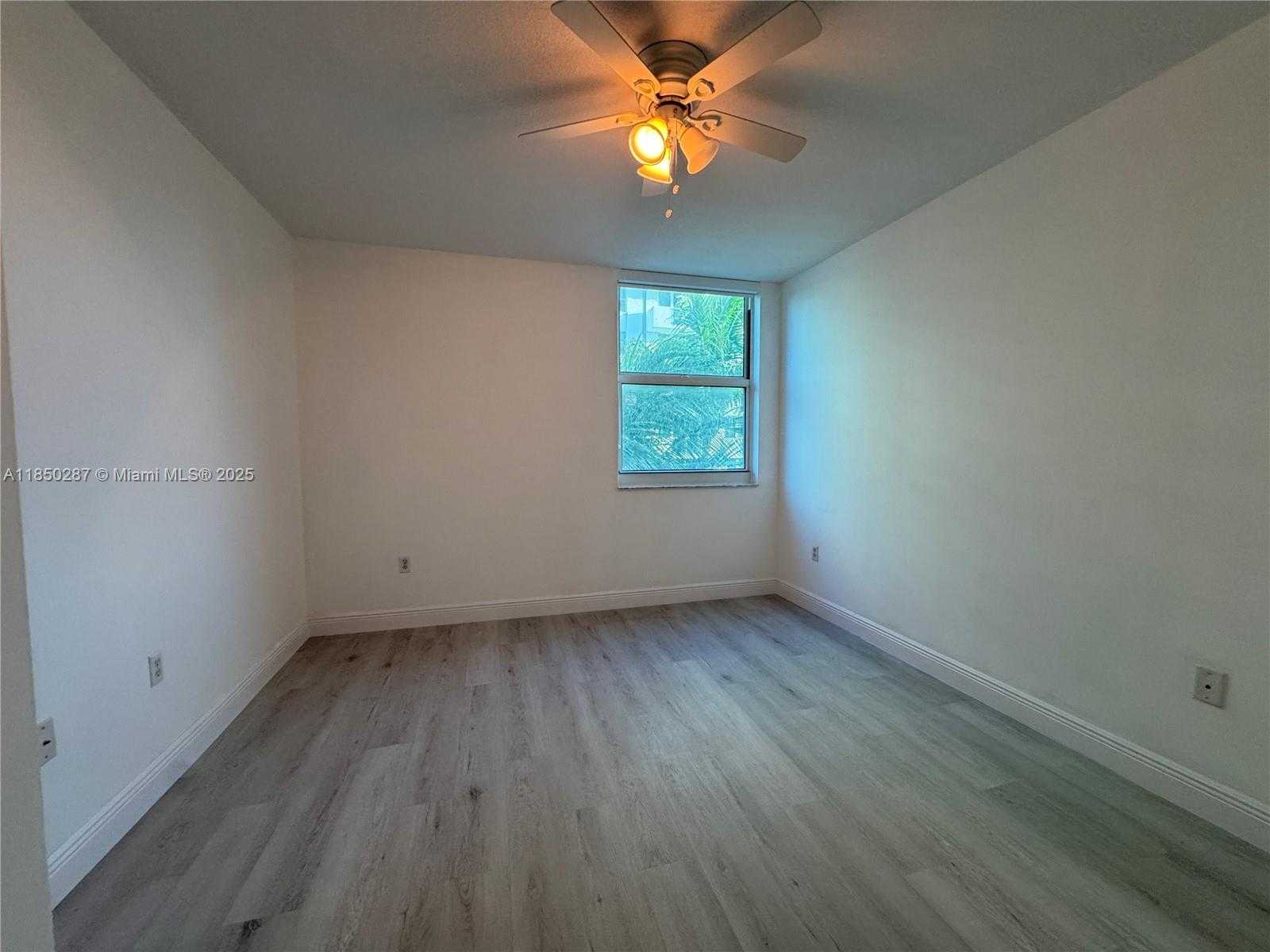 Small Image of 9201 COLLINS AVE #323, Surfside Number 9