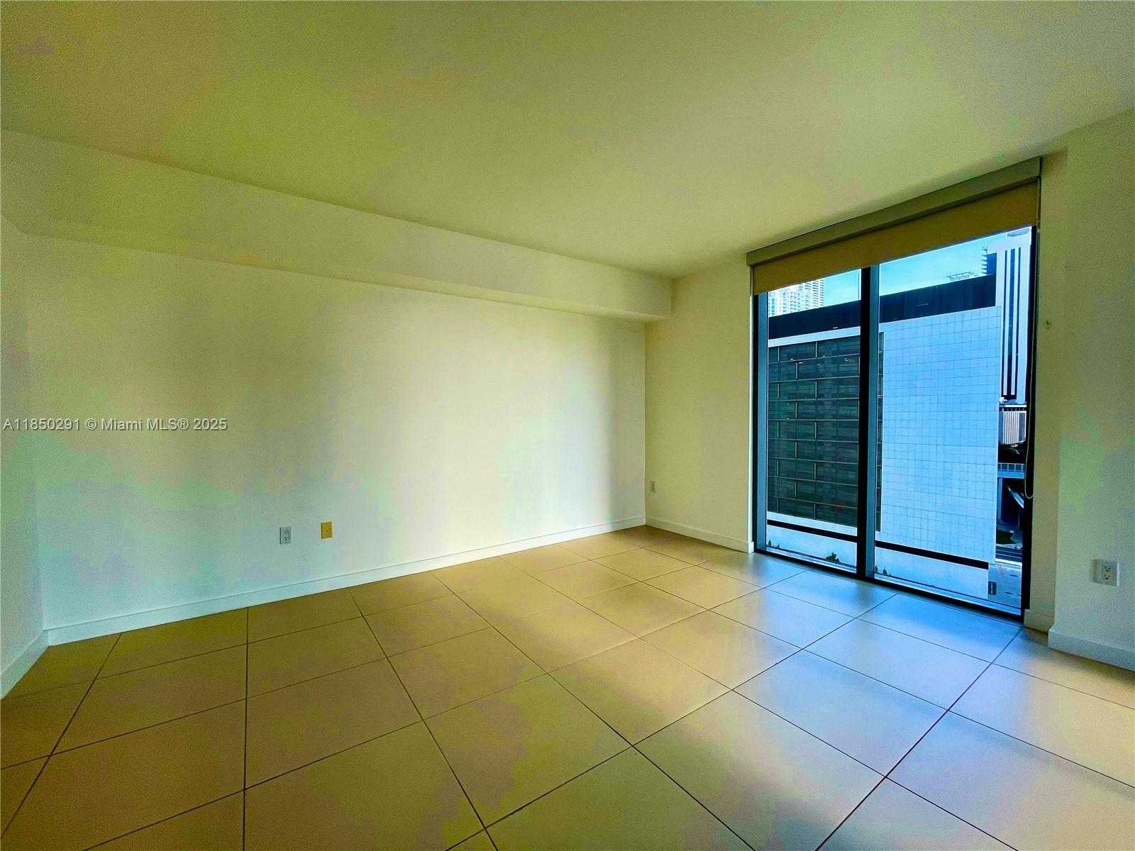 Small Image of 31 SOUTH EAST 6TH ST #1101, Miami Number 14