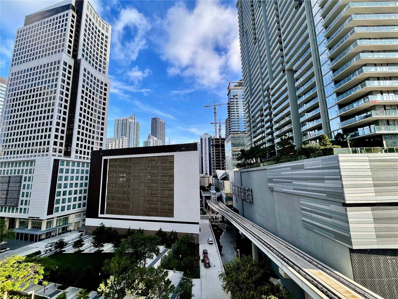Small Image of 31 SOUTH EAST 6TH ST #1101, Miami Number 25